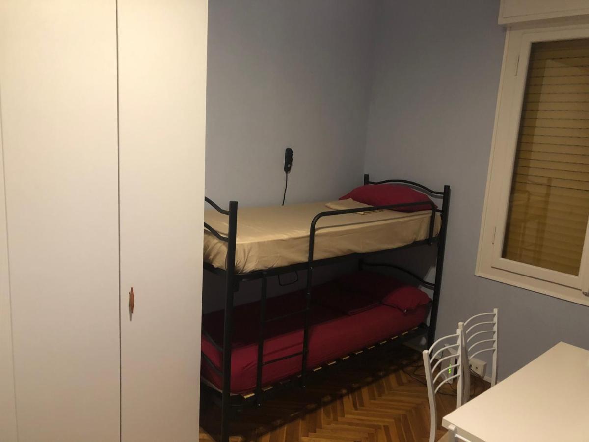 Caf Immobiliare Hotel Modena Bagian luar foto