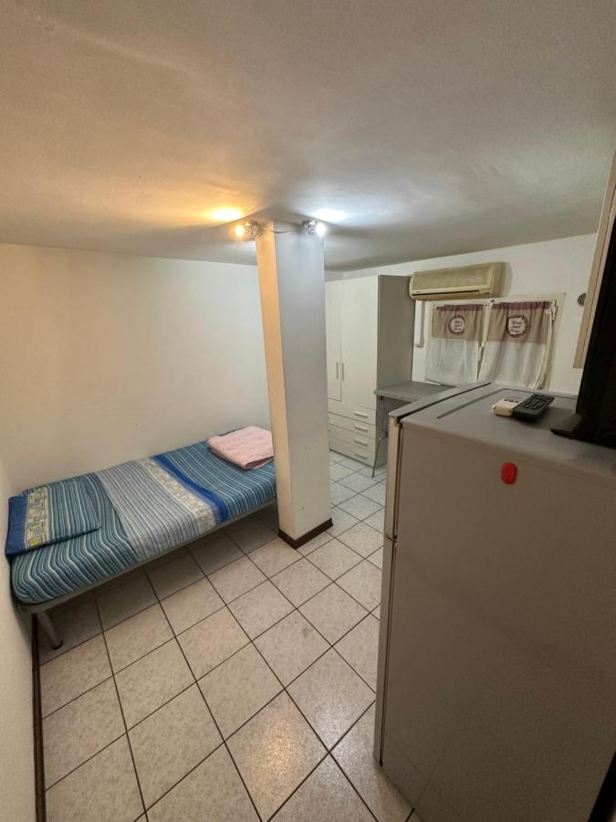 Caf Immobiliare Hotel Modena Bagian luar foto